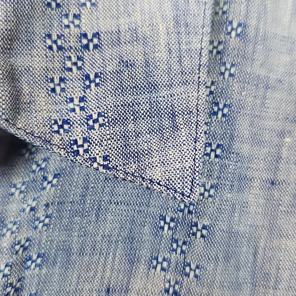 Chico's 100% Linen No Iron Blue Button-Up‎ Blouse Size 14 - Picture 6 of 12